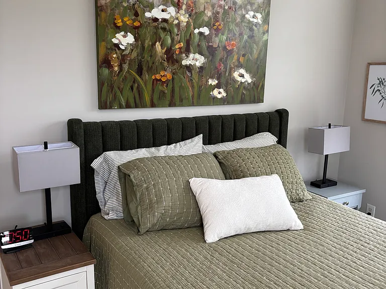 guest bedroom