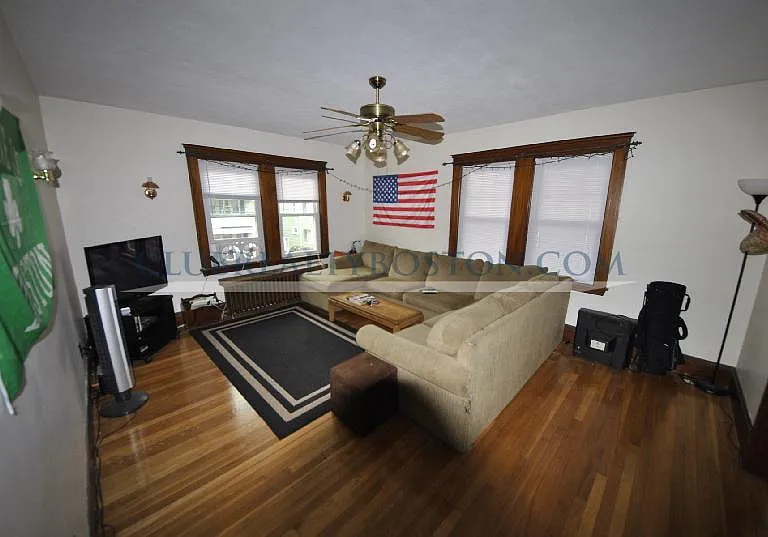 8 Oliva Rd #2 — Photo 2