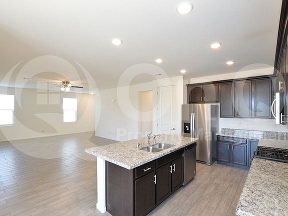 5th image of 753 W Nova Pl