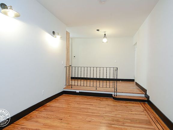 5th image of 218 New York Ave APT C2