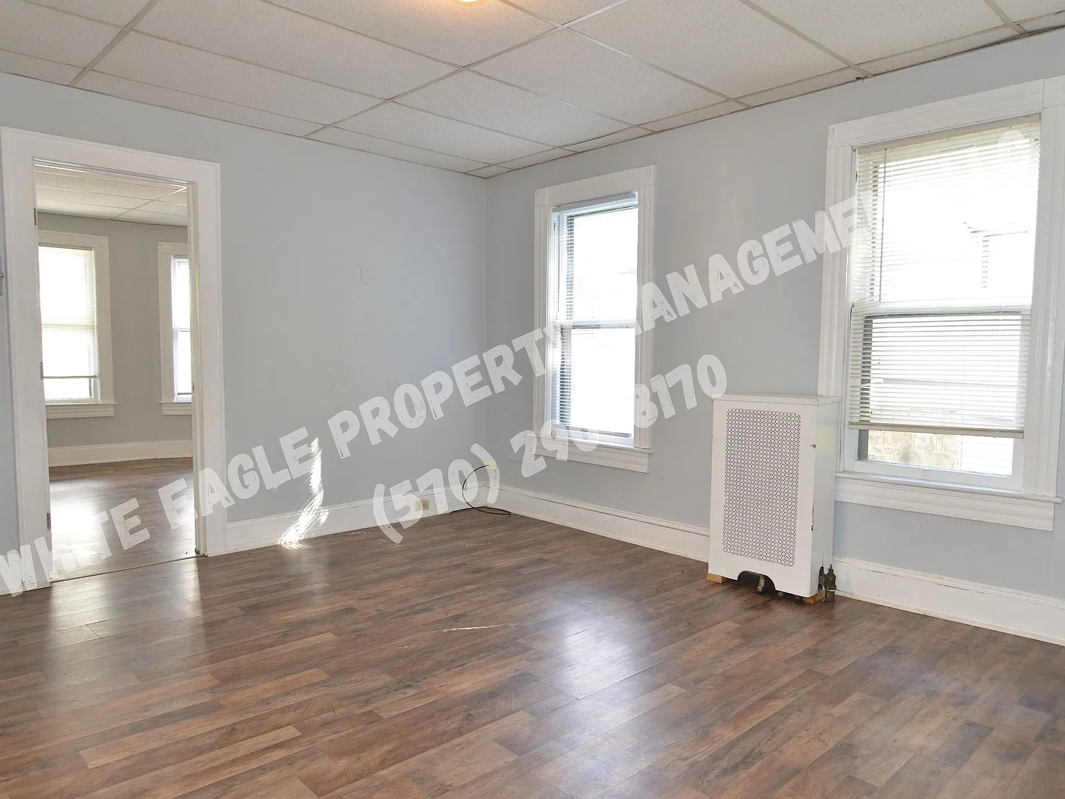 3 bed, 999 sqft, $1,150 — Photo 2