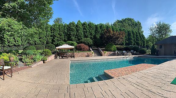 Private Pool/Gardens/Cabana