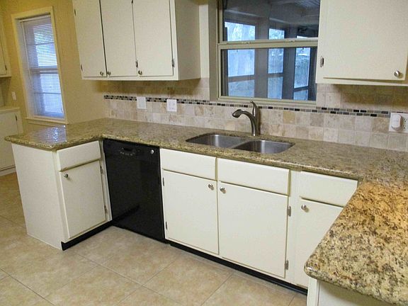 4th image of 3210 McKean Dr