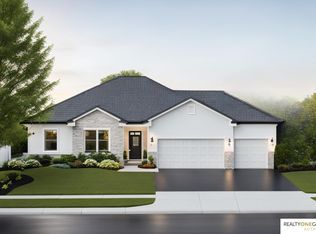 6662 S 213th Ave, Elkhorn, NE 68022