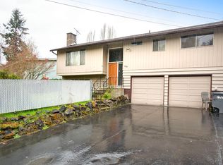 806 SW 117th St, Seattle, WA 98146