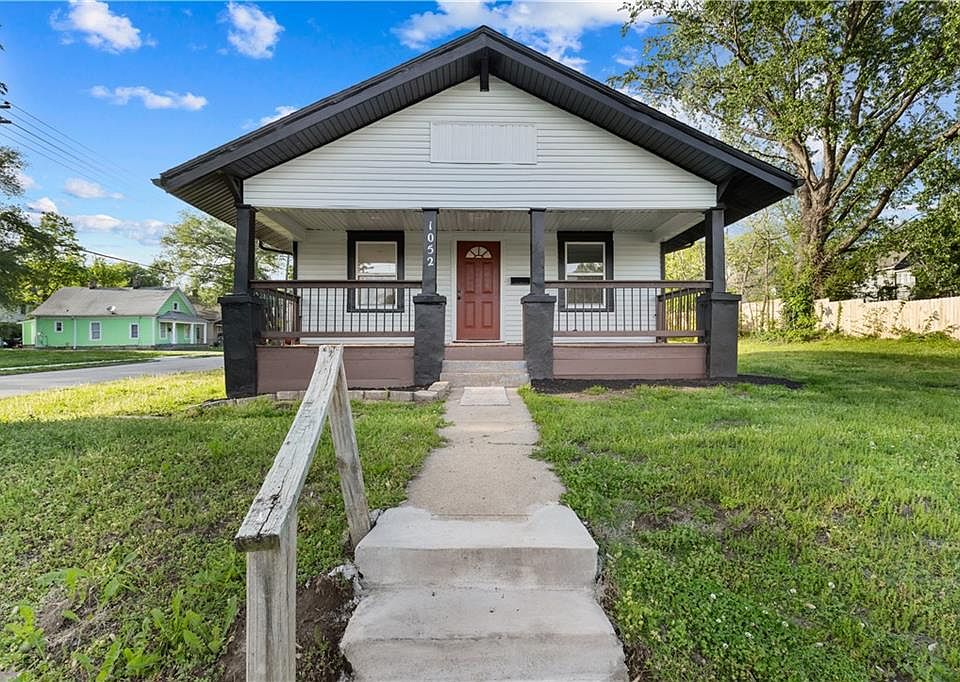 1st image of 1052 Greeley Ave