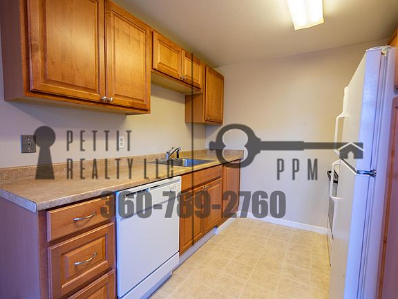 4th image of 1420 Josephine Ct SE