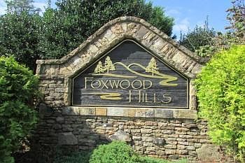 1st image of 507 Meadowbrook Dr