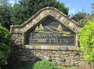 507 Meadowbrook Dr, Westminster, SC 29693