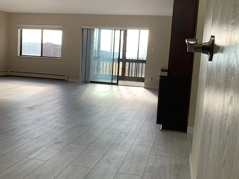 14152 E Linvale Pl #404 — Photo 1
