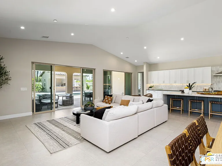 50540 Breva St — Photo 11