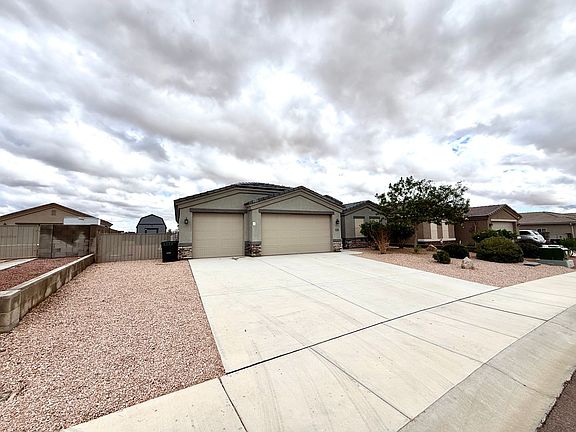 3rd image of 5622 Eagle View Rd