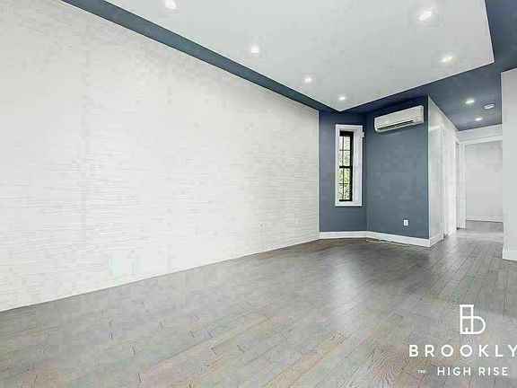 5th image of 989 Bedford Ave #3E