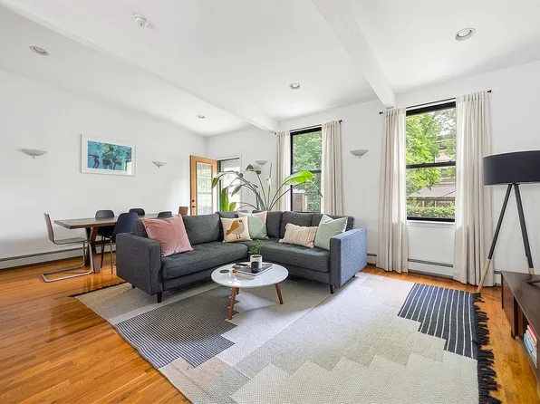 230 Frost St, Brooklyn, NY 11211
