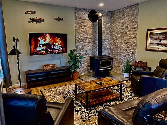 3rd image of 1709 Balboa Ave #B