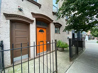 Rented by Avenue Sotheby's International Realty