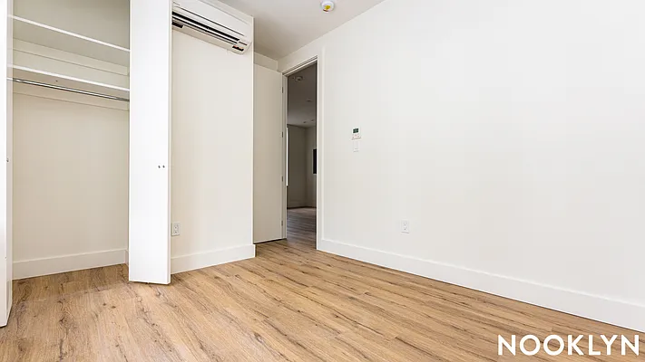 Rented by Nooklyn NYC LLC | media 24