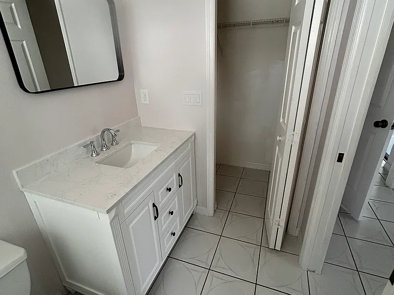 9 Ryall Ln #B — Photo 10