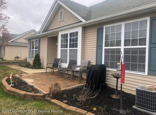 41 Winkle Ct, Whiting, NJ 08759