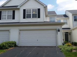 3021 Langston Cir #3021, Saint Charles, IL 60175