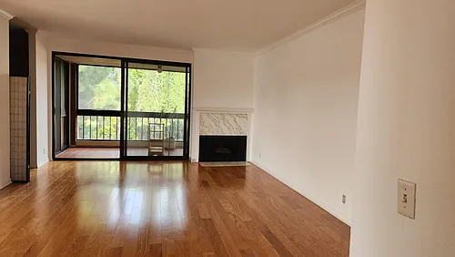 4477 Wilshire Blvd #310 Photo 1
