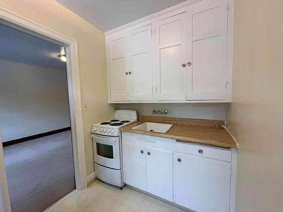 *This is NOT actual kitchen- but a representation of size.