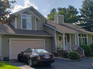 26 Briar Rd, Taunton, MA 02780