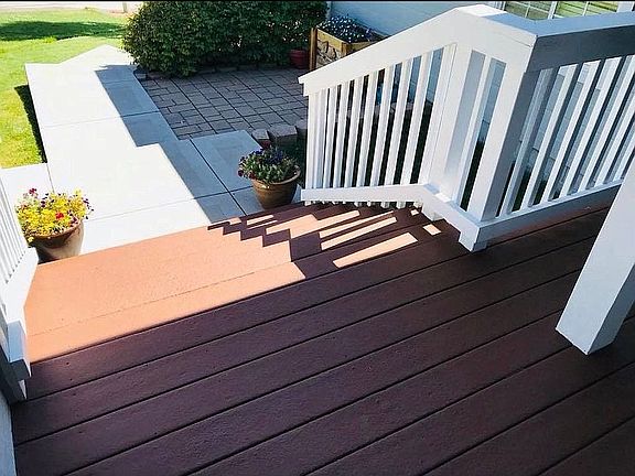 5th image of 55 Keegan Ct