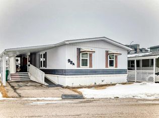 99 Arbour Lake Rd NW #99, Calgary, AB T3G 4E4