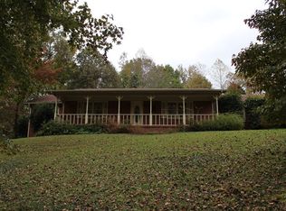 98 Asbury Rd, Camden, TN 38320