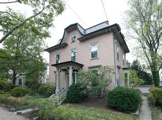 6 Maple Ave, Cambridge, MA 02139