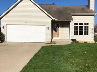 1654 Awixa Ave NW, Grand Rapids, MI 49534