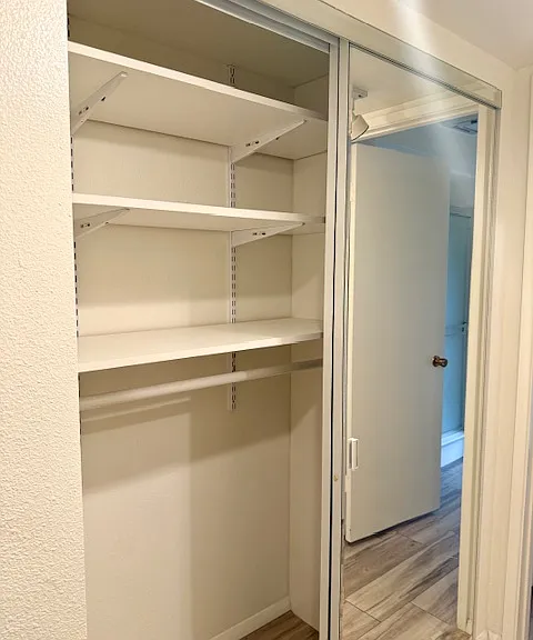 15430 N Bowling Green Dr — Photo 18