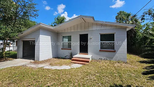 1497 W 29th St Photo 1