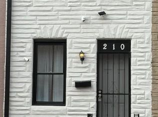 210 S Carey St, Baltimore, MD 21223