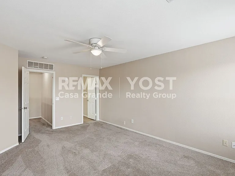 660 W Kingman Loop — Photo 8