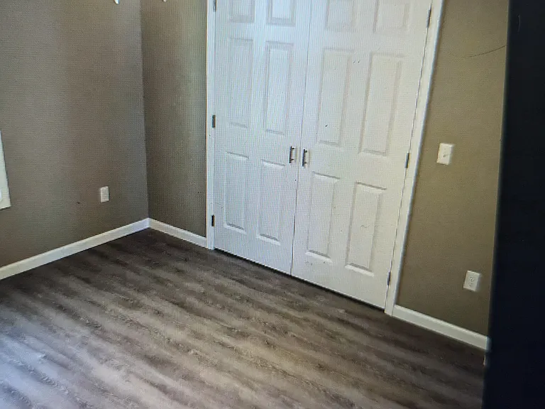 1012 N Vicksburg St #E — Photo 8