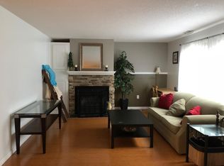 804 Misty Meadow Ln, South Windsor, CT 06074