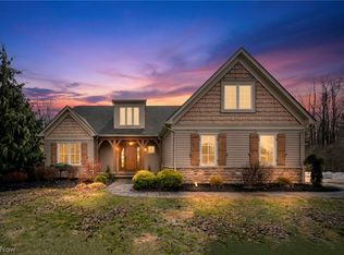 11295 Sutton Pl, Chardon, OH 44024