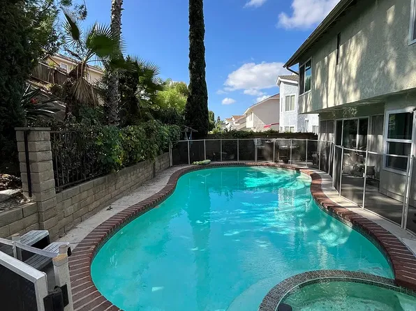 24756 Clarington Dr, Laguna Hills, CA 92653