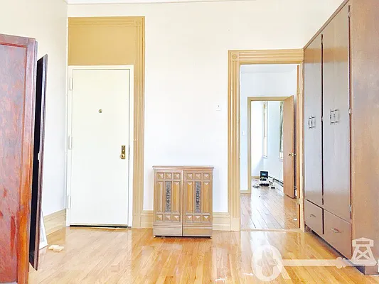 Rented by Brooklyn Key | media 37