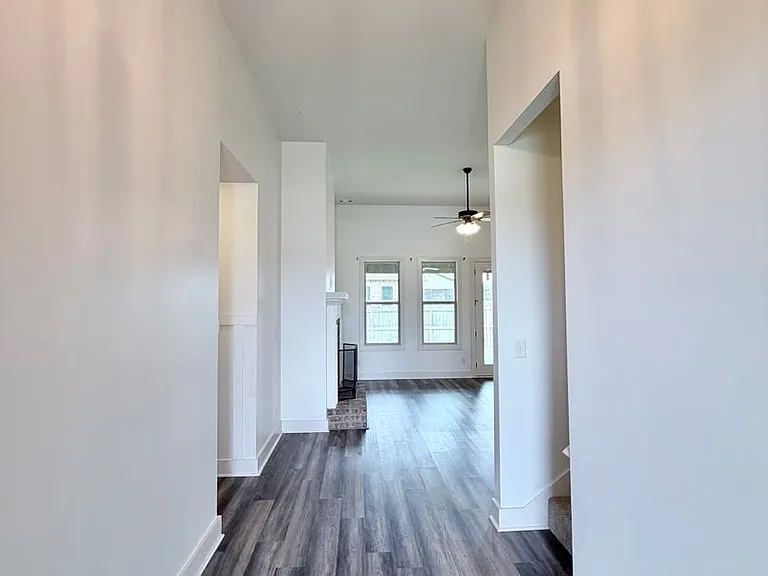 91 Barnyard Way — Photo 14