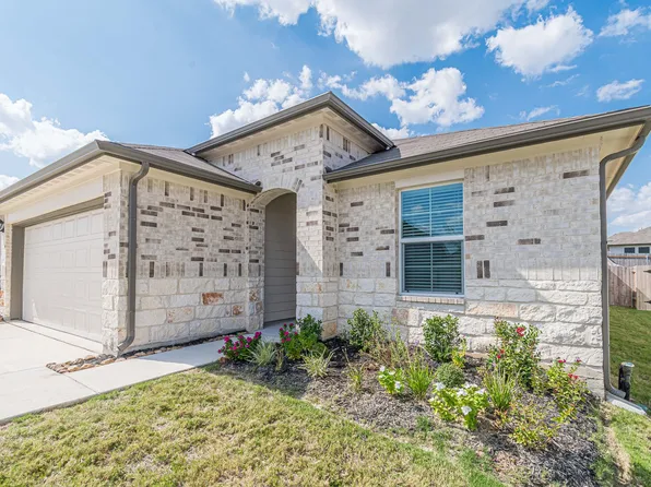 833 Bahia Pl, Seguin, TX 78155