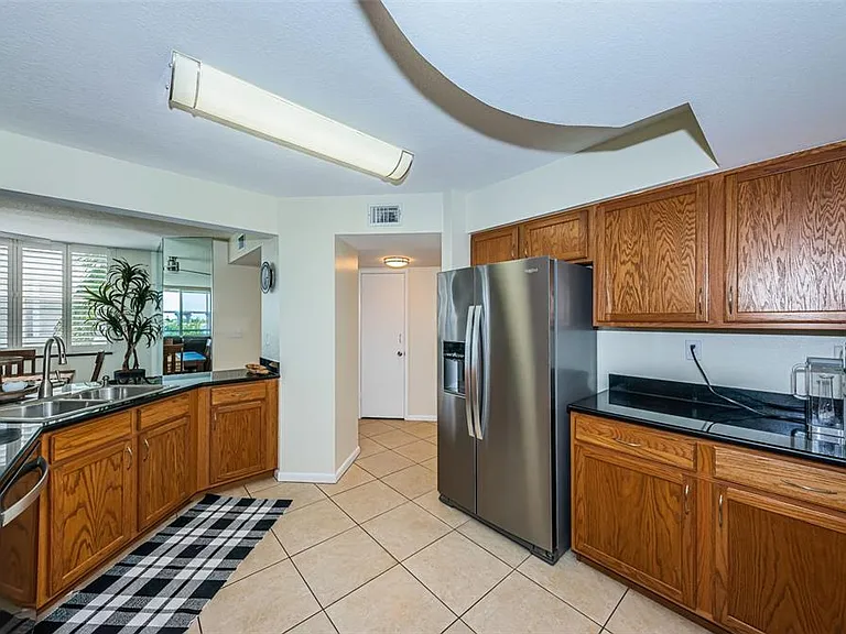 6081 Bahia Del Mar Cir #456 — Photo 4