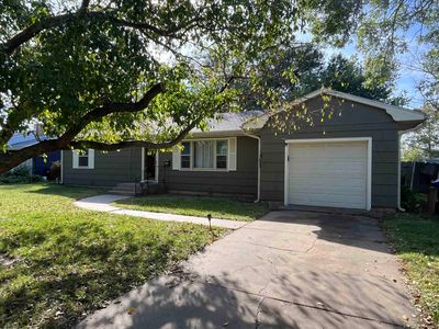 419 N Chestnut St, Lindsborg, KS, 67456