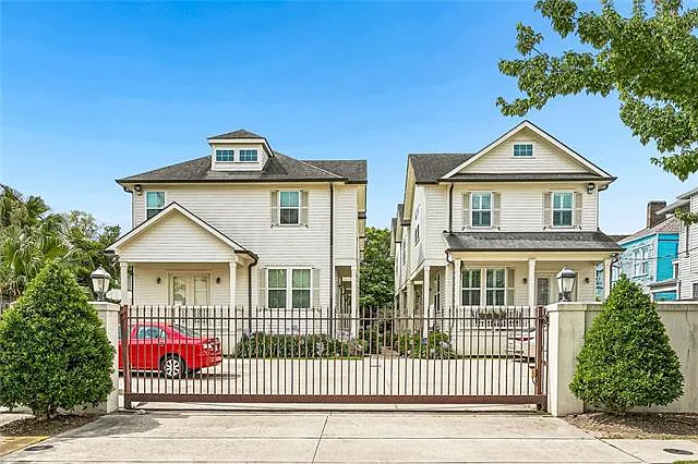 2 bed, 2.5 bath, 1131 sqft, $2,800 — Photo 3