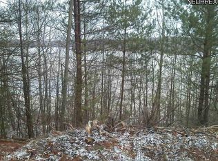 N Benton West Rd, Alliance, OH 44601