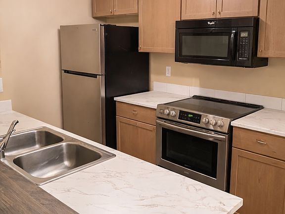 2nd image of 4240 Village Parkway Cir E #E
