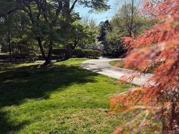 519 Walnut Ln #1, Swarthmore, PA 19081