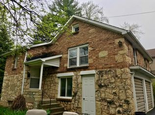 357 S Columbia St, Naperville, IL
